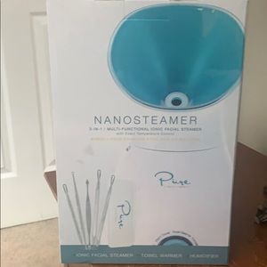 Facial steamer